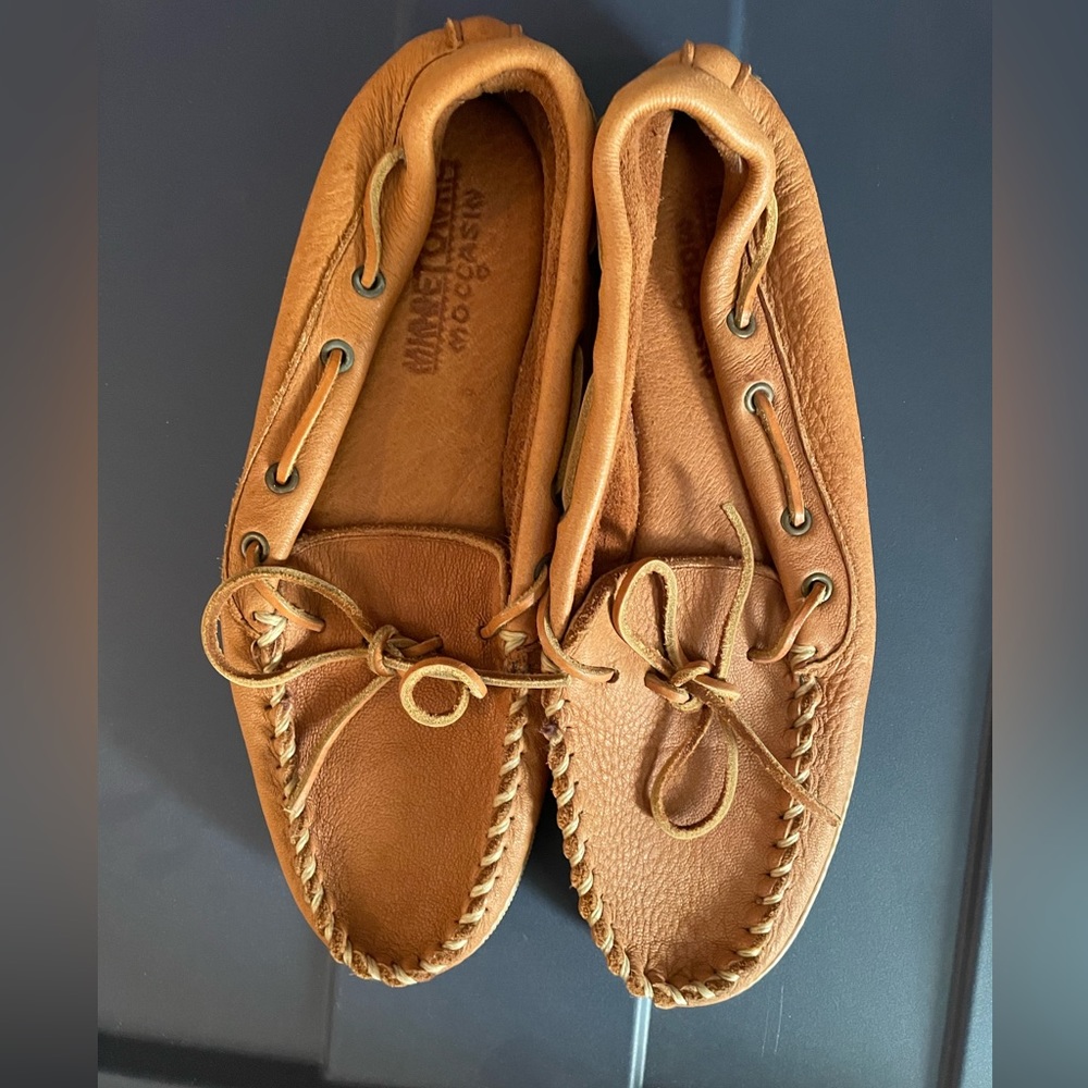 Mens Minnetonka moccasins 10 1/2